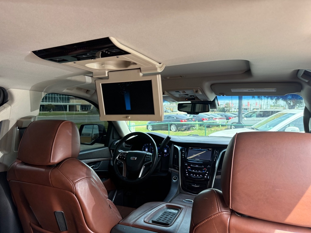 Cadillac Escalade 2WD 4dr Luxury Collection 2016