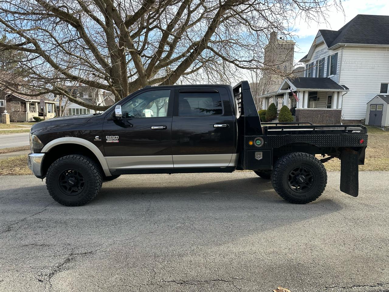 RAM 3500 4WD Crew Cab 149" Laramie 2011