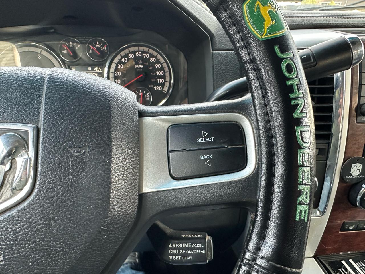 RAM 3500 4WD Crew Cab 149" Laramie 2011