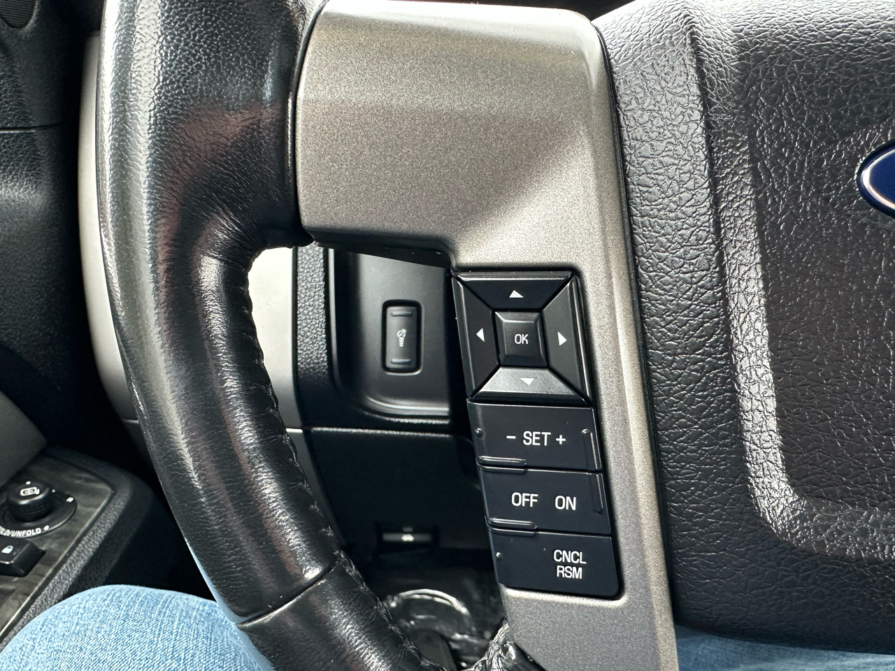 Ford Expedition Limited 4WD 2017