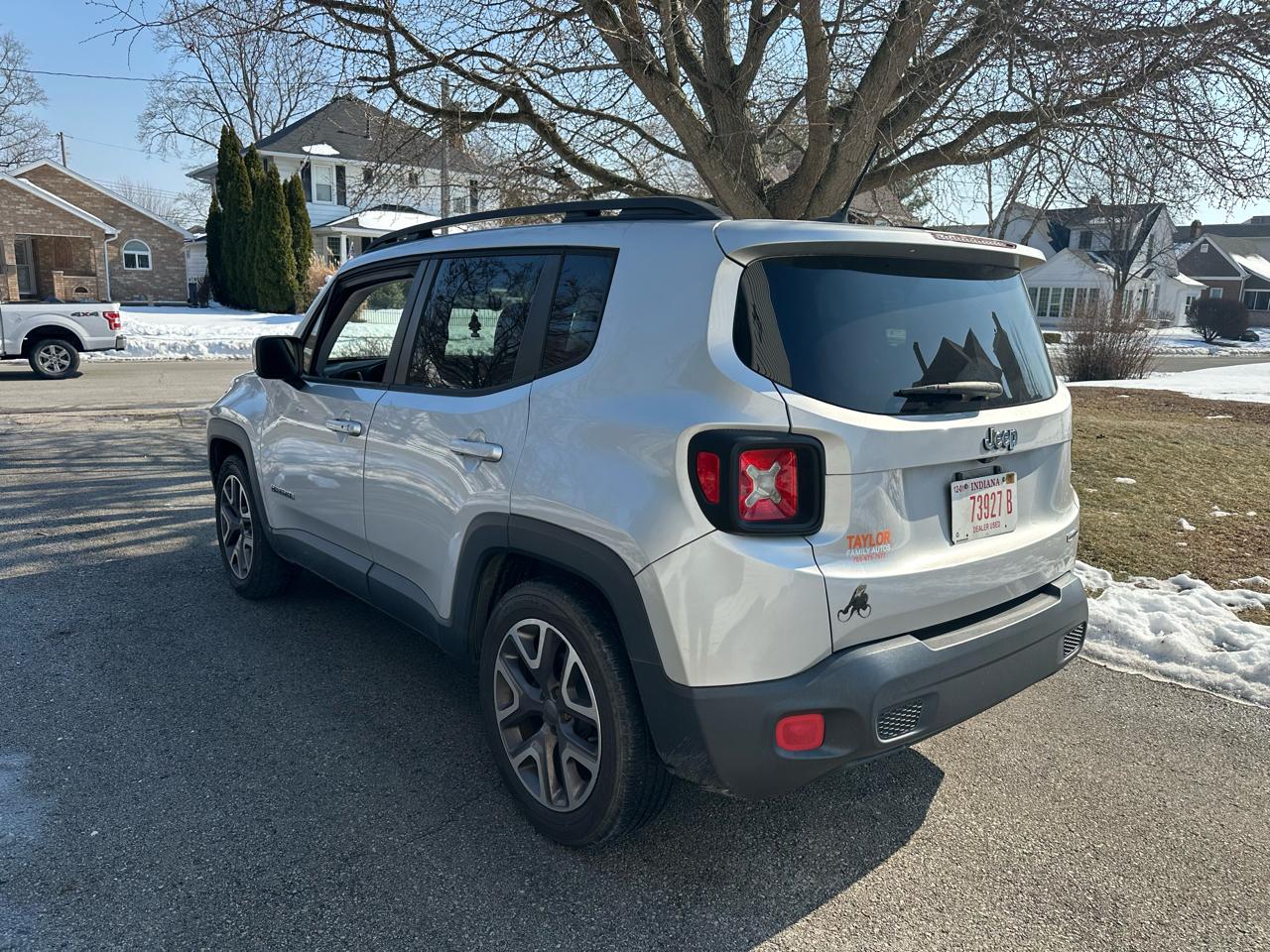 Jeep Renegade Latitude FWD 2015