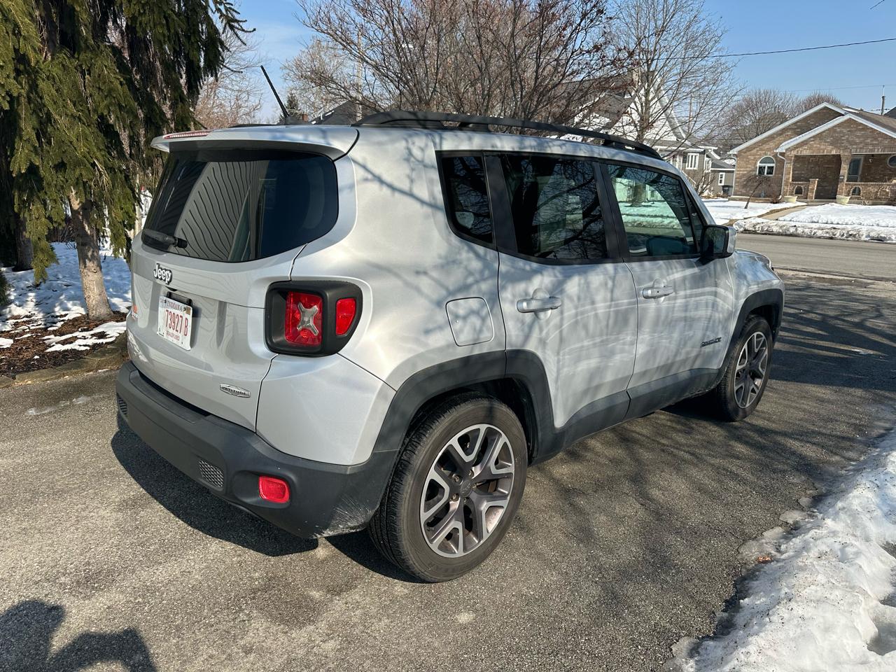 Jeep Renegade Latitude FWD 2015