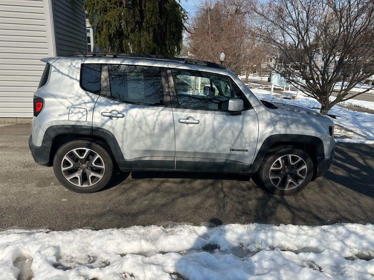 Jeep Renegade Latitude FWD 2015