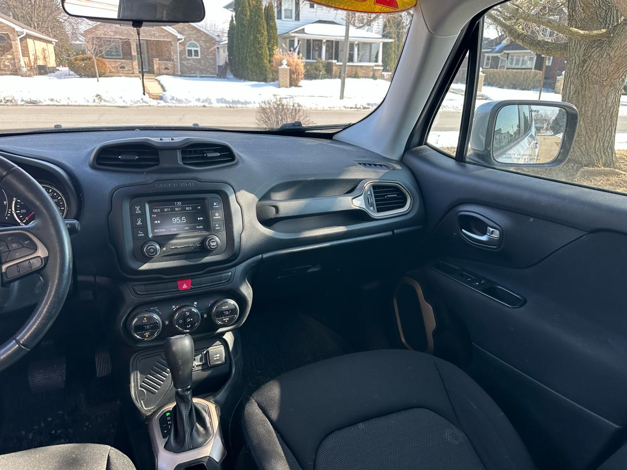 Jeep Renegade Latitude FWD 2015