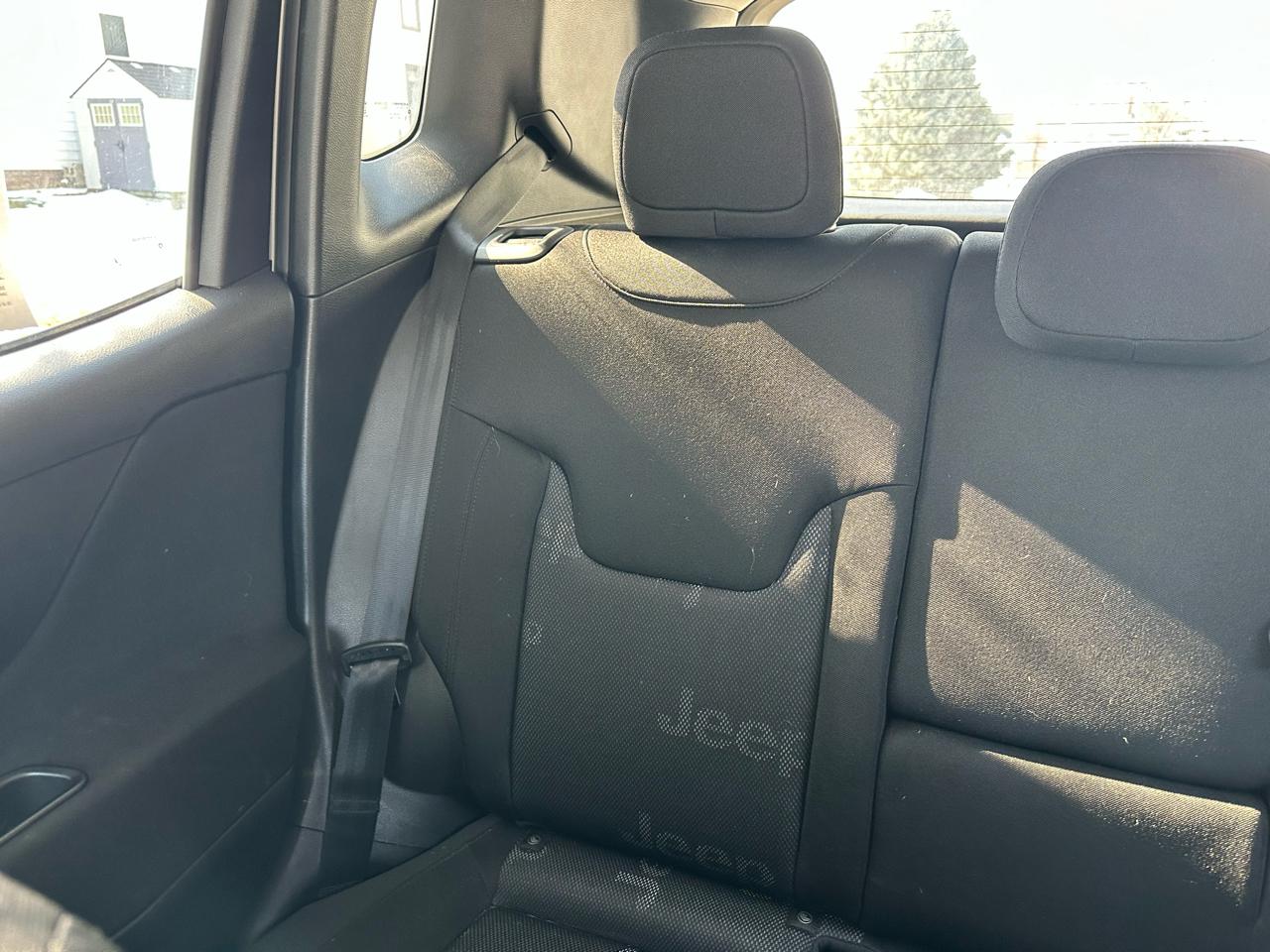 Jeep Renegade Latitude FWD 2015