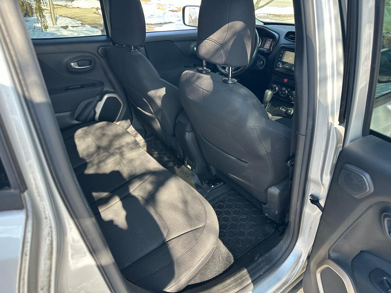 Jeep Renegade Latitude FWD 2015