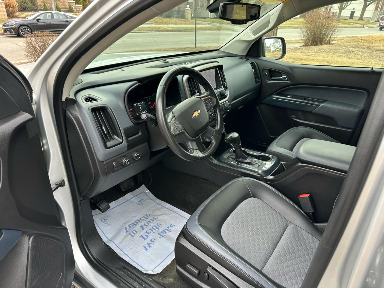 Chevrolet Colorado Z71 Crew Cab 4WD Long Box 2015