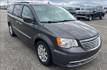 2016 Chrysler Town & Country Touring