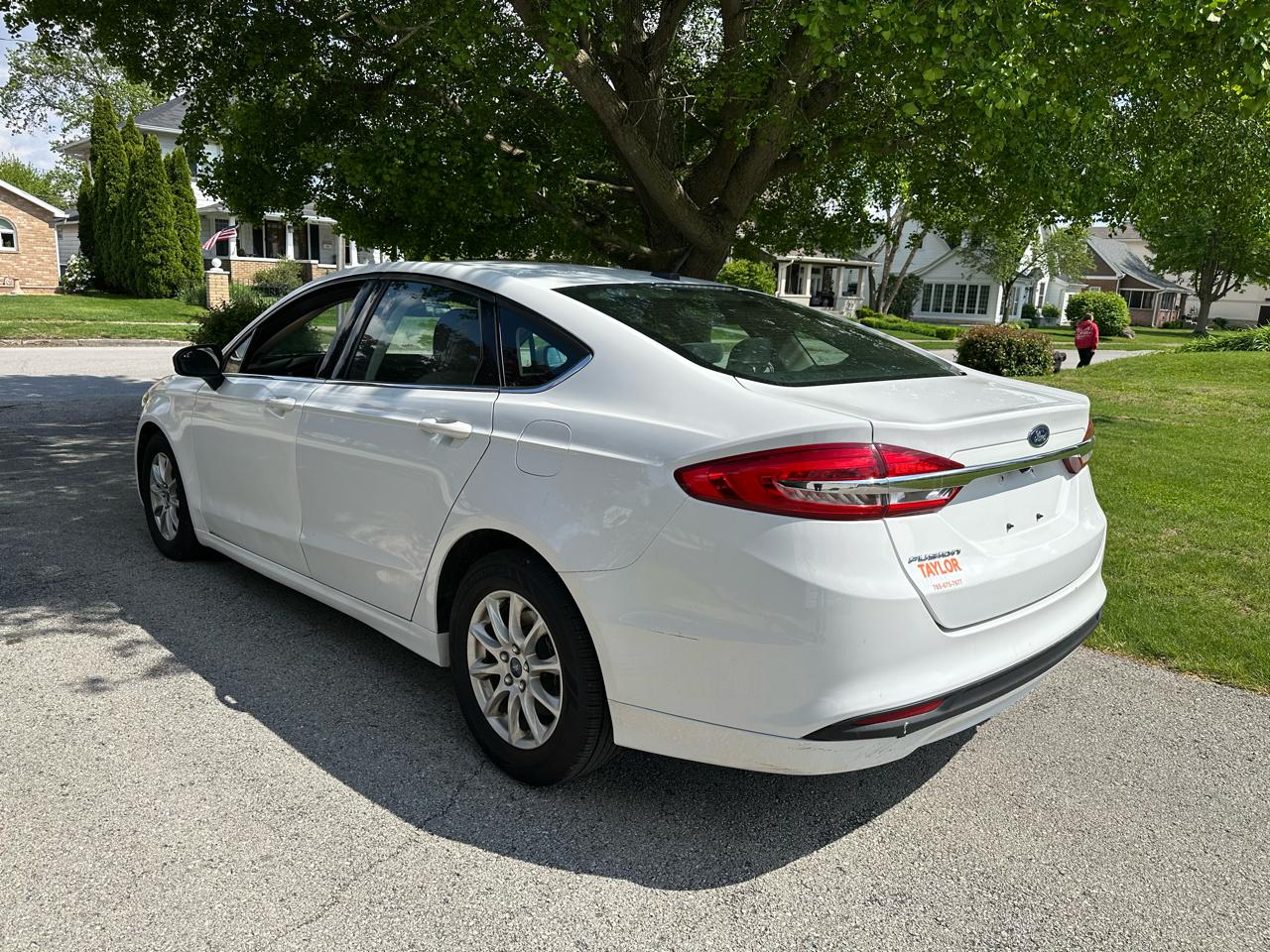 Ford Fusion S 2018