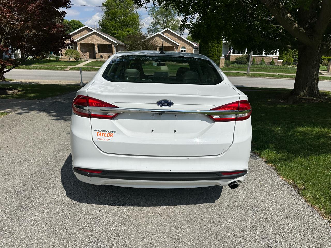 Ford Fusion S 2018