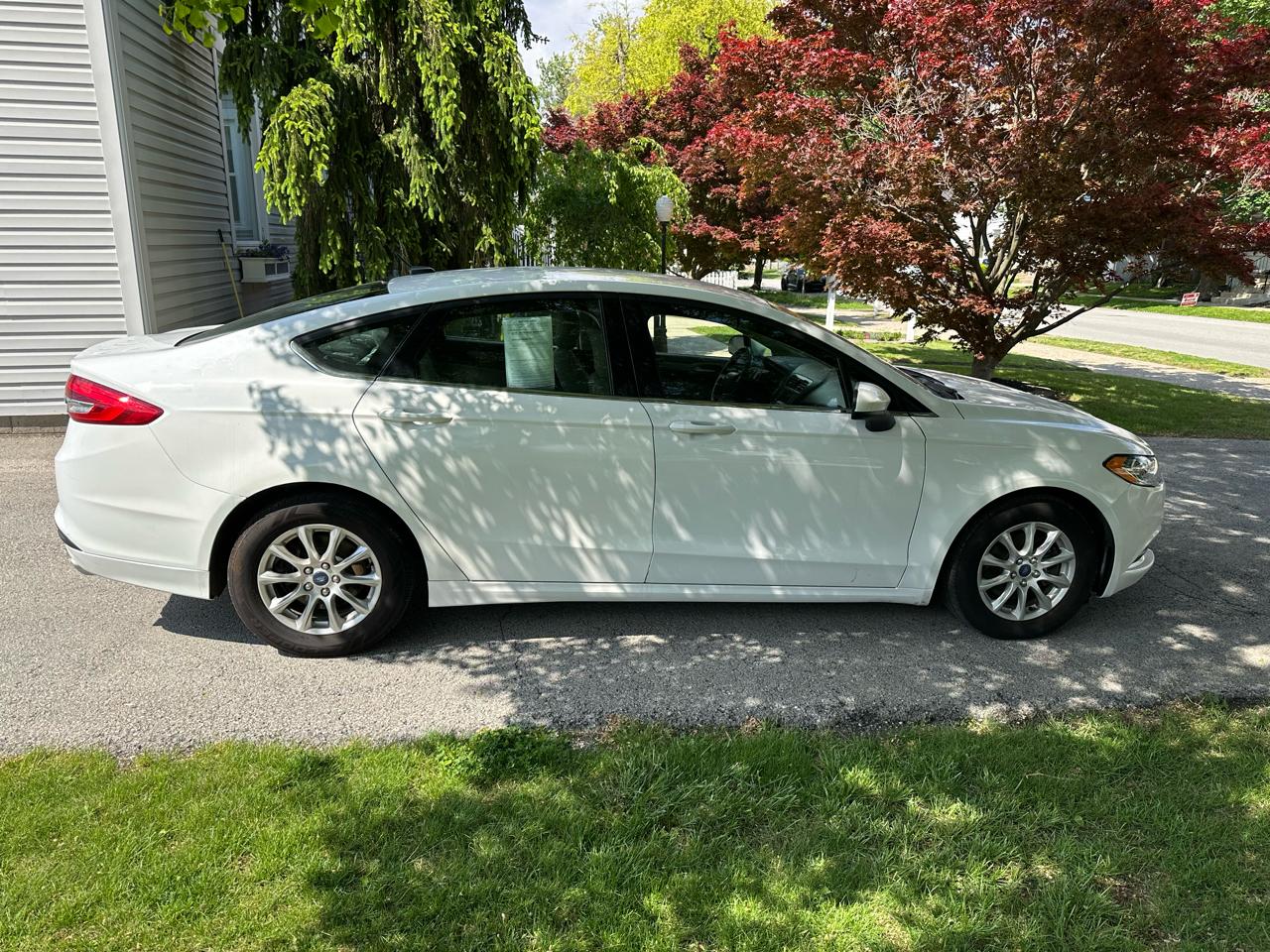 Ford Fusion S 2018
