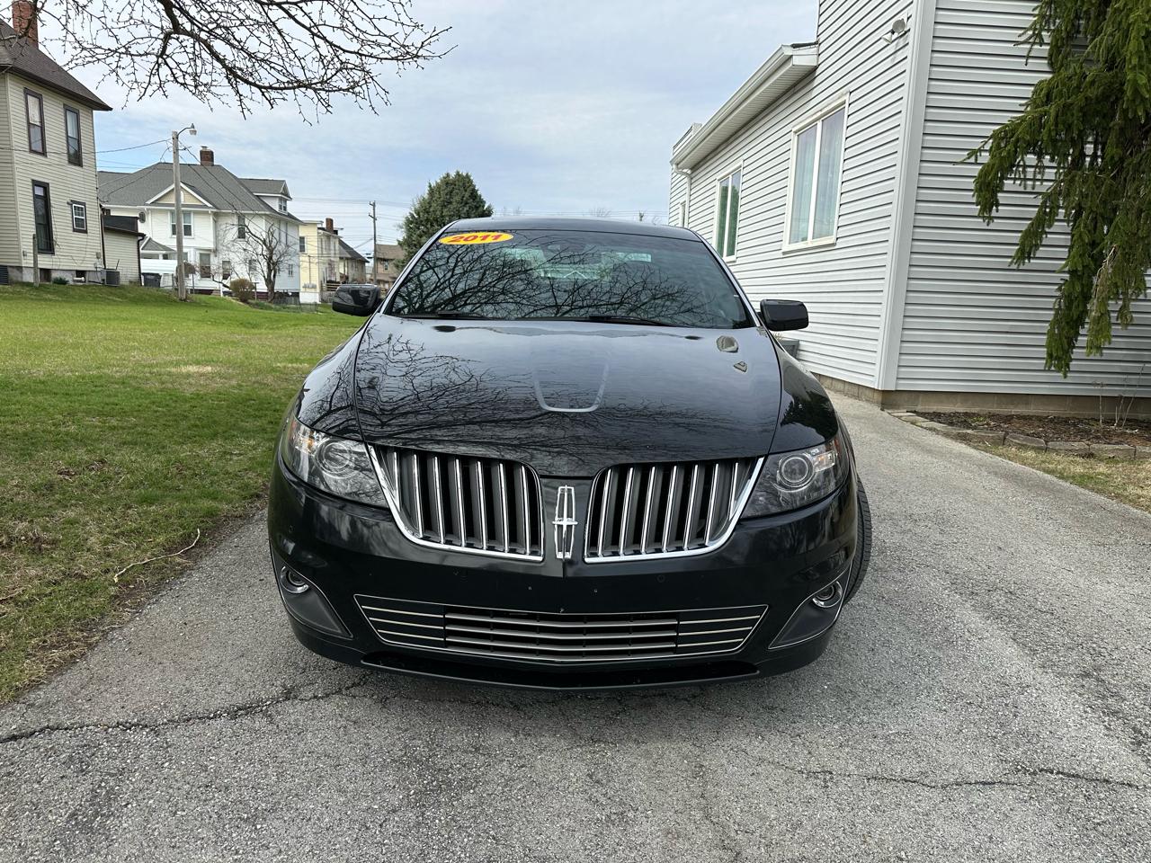 Lincoln MKS 3.5L with EcoBoost AWD 2011