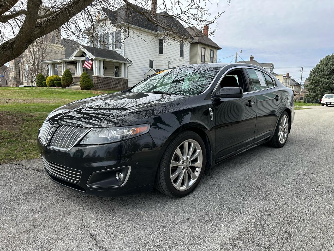 Lincoln MKS 3.5L with EcoBoost AWD 2011