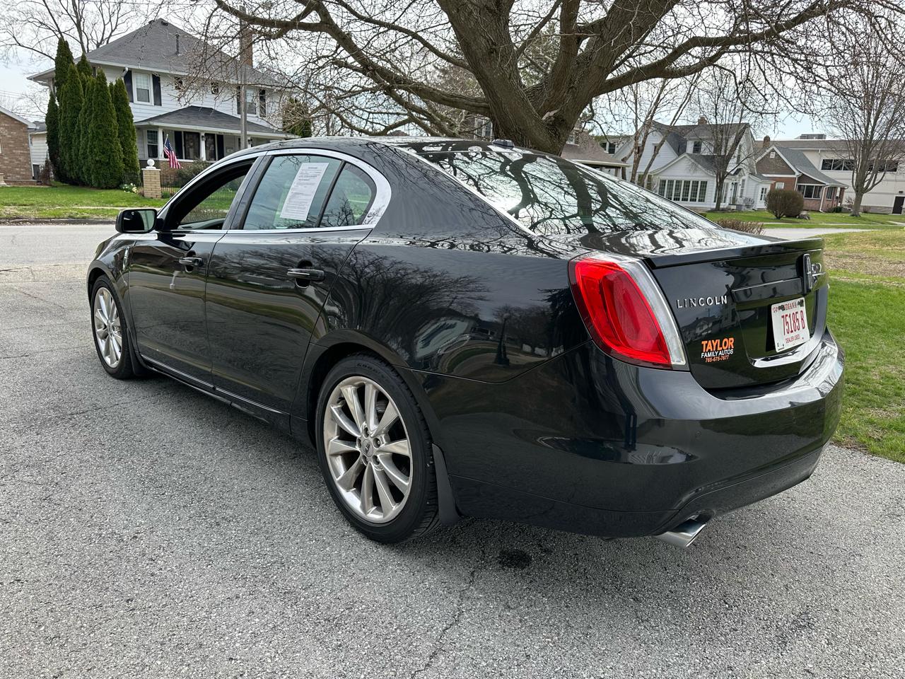 Lincoln MKS 3.5L with EcoBoost AWD 2011