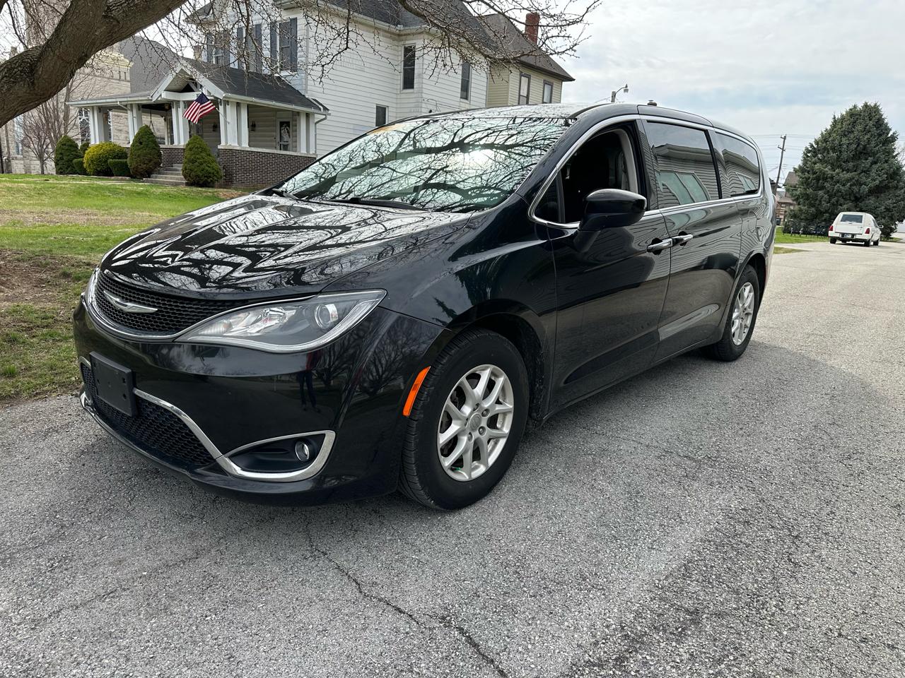 Chrysler Pacifica Touring-L Plus 2017