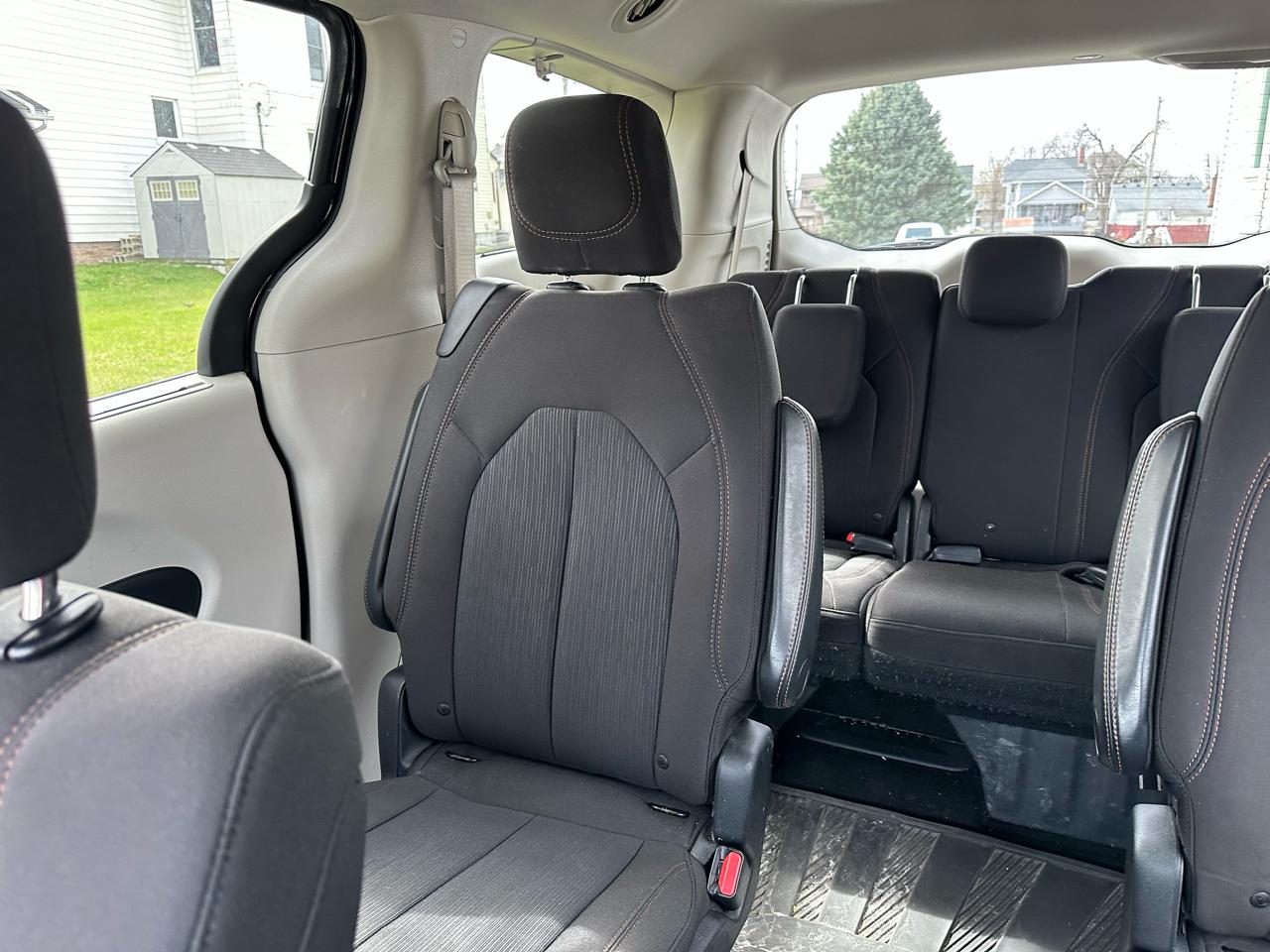 Chrysler Pacifica Touring-L Plus 2017