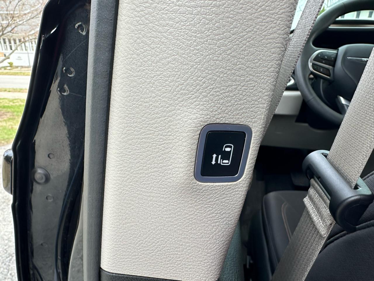 Chrysler Pacifica Touring-L Plus 2017