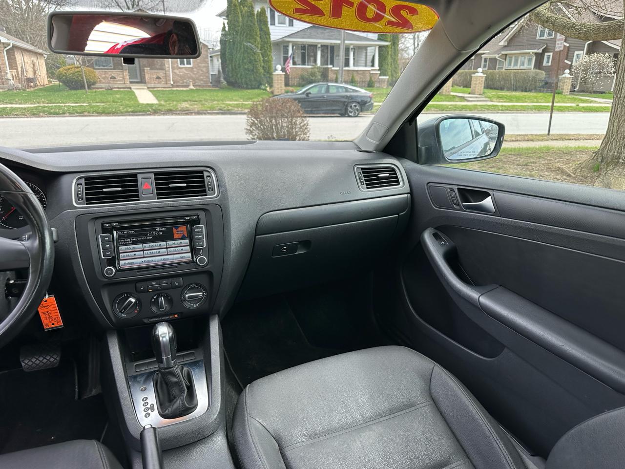 Volkswagen Jetta SE 2012