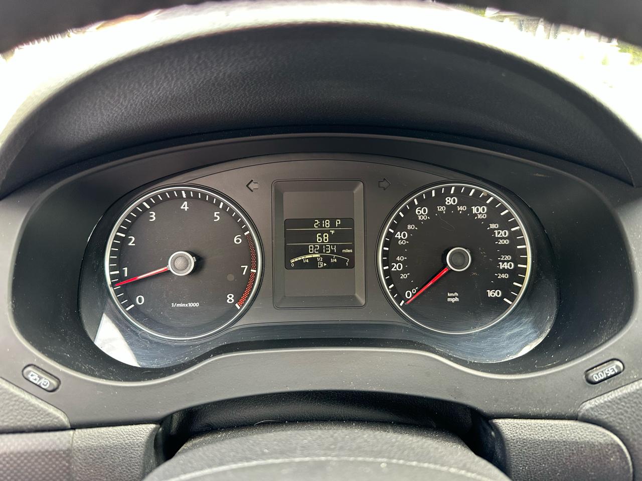 Volkswagen Jetta SE 2012