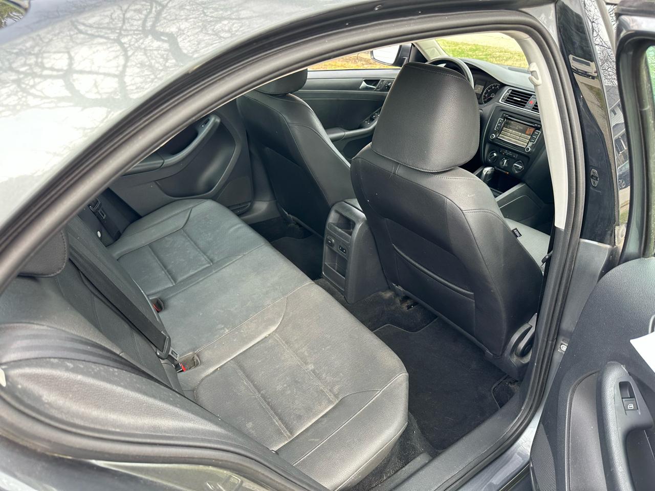 Volkswagen Jetta SE 2012