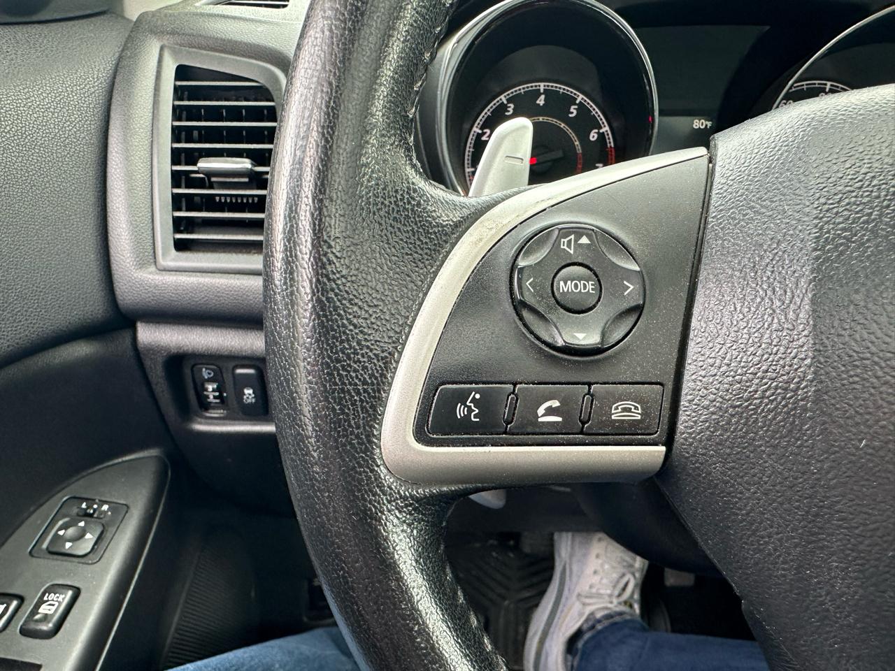 Mitsubishi Outlander Sport SE 4D SUV 4WD 2.0L at 2015