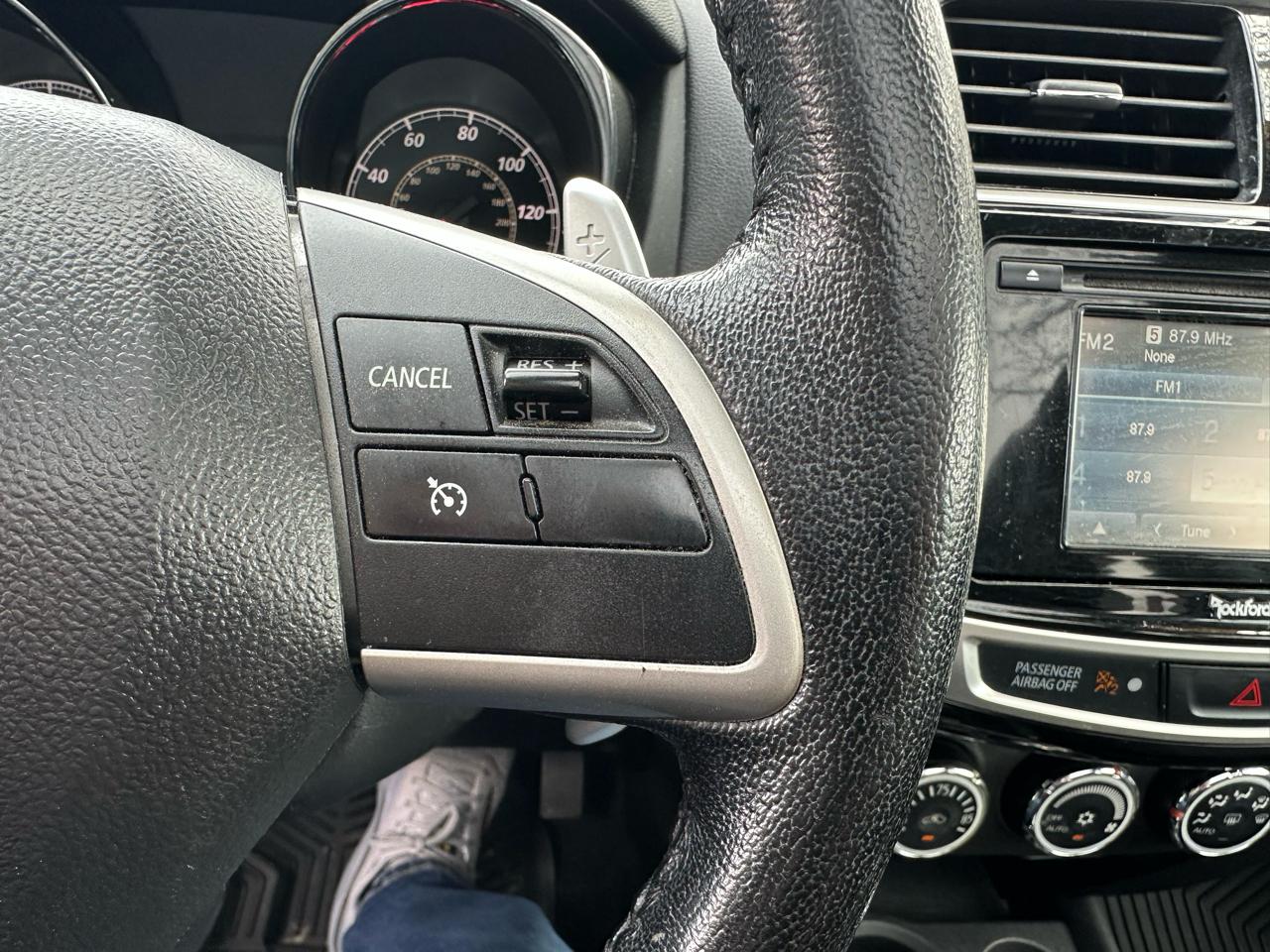 Mitsubishi Outlander Sport SE 4D SUV 4WD 2.0L at 2015