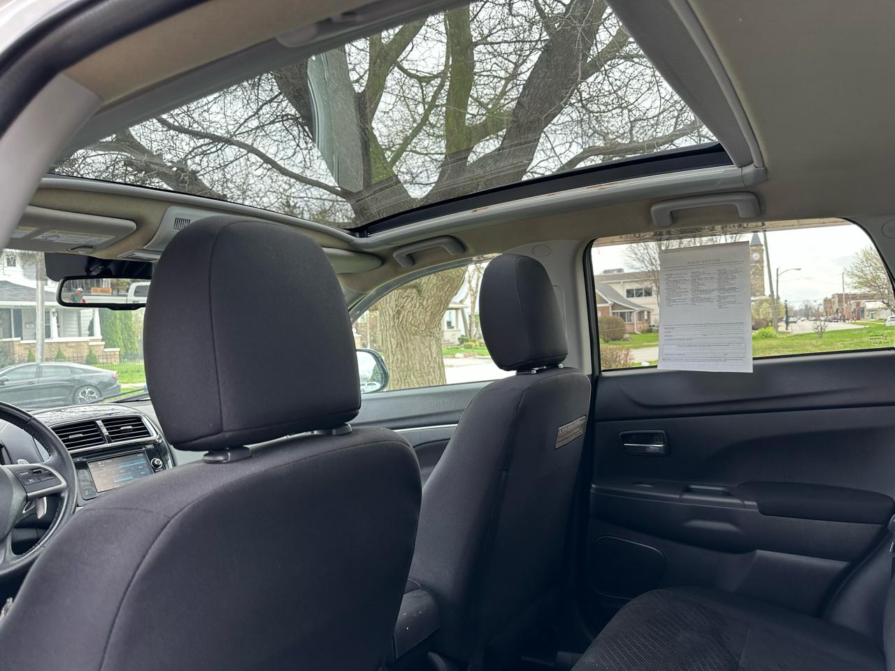 Mitsubishi Outlander Sport SE 4D SUV 4WD 2.0L at 2015