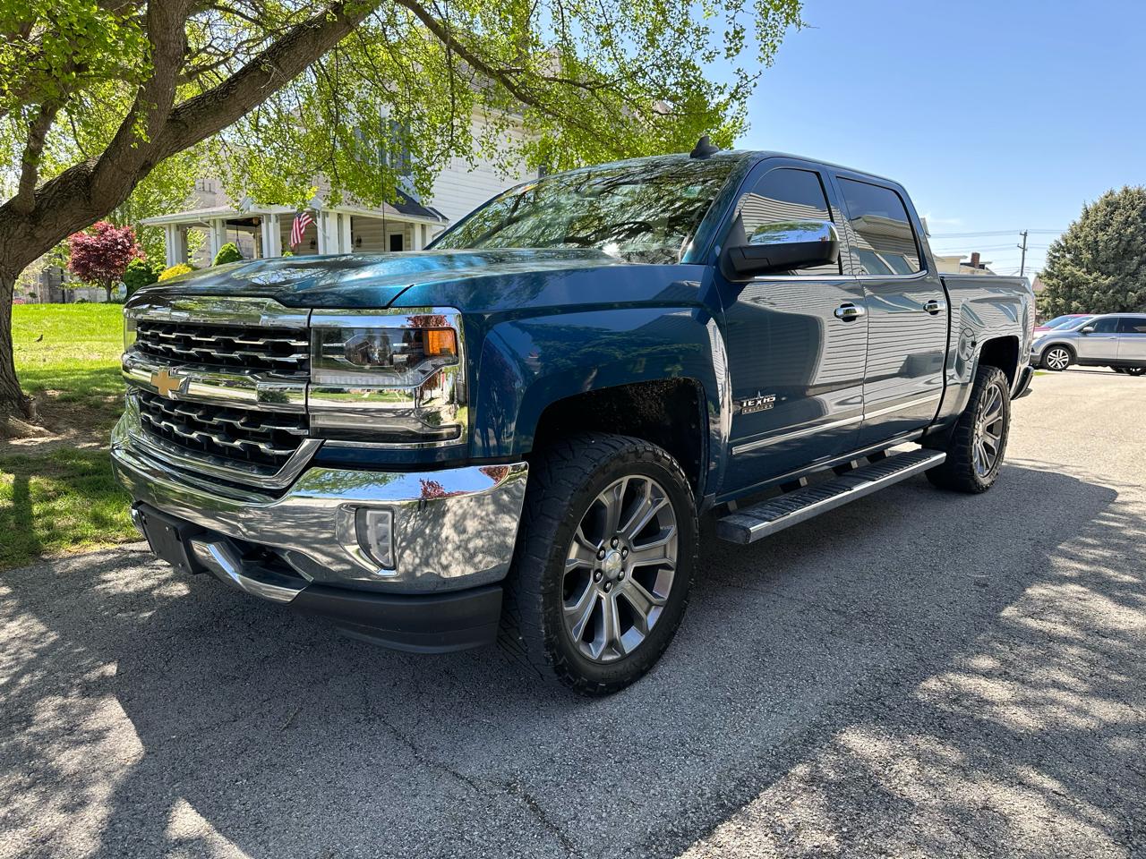 Chevrolet Silverado 1500 LTZ Crew Cab 4WD 2018