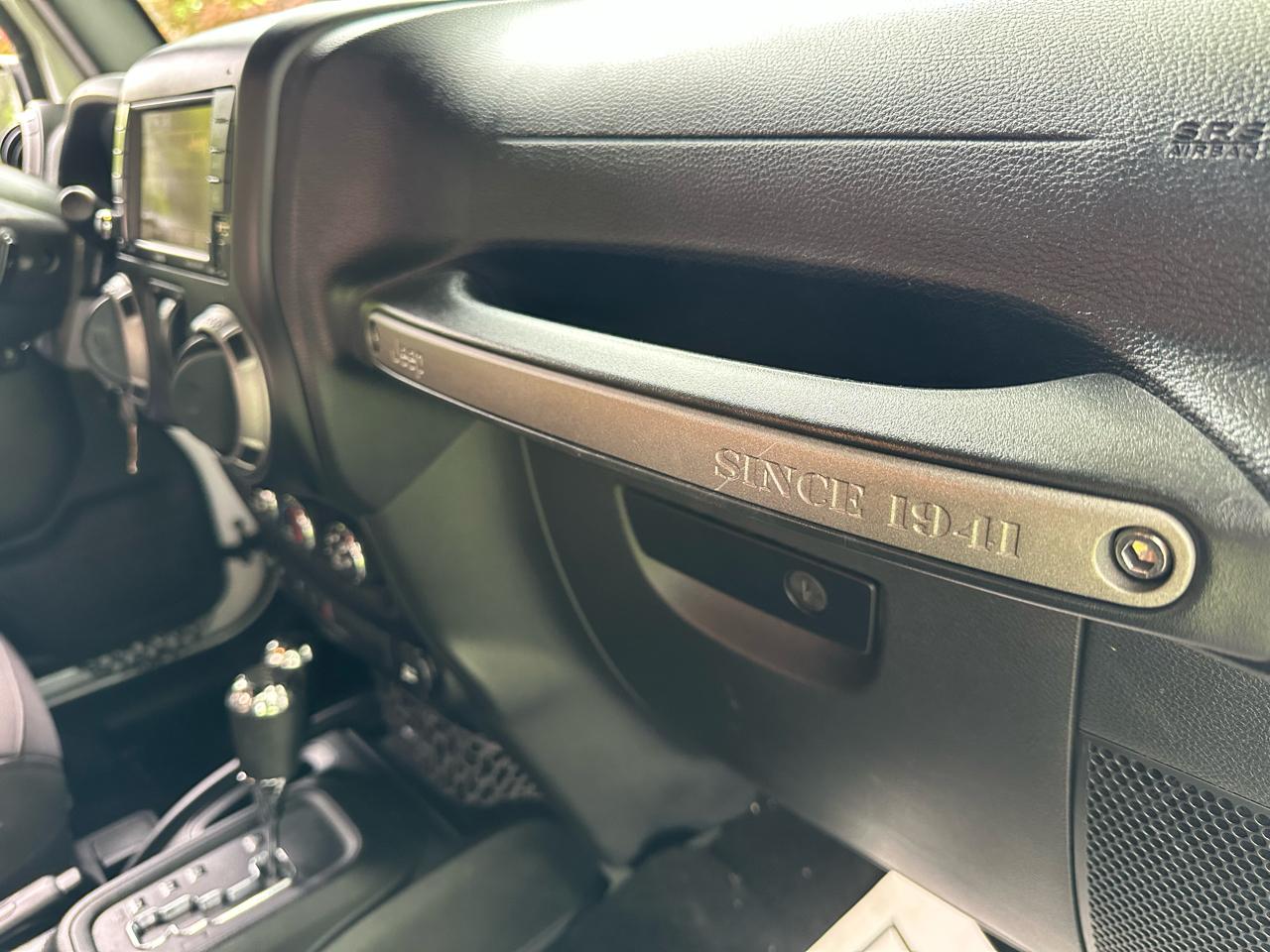 Jeep Wrangler Sport 4WD 2017