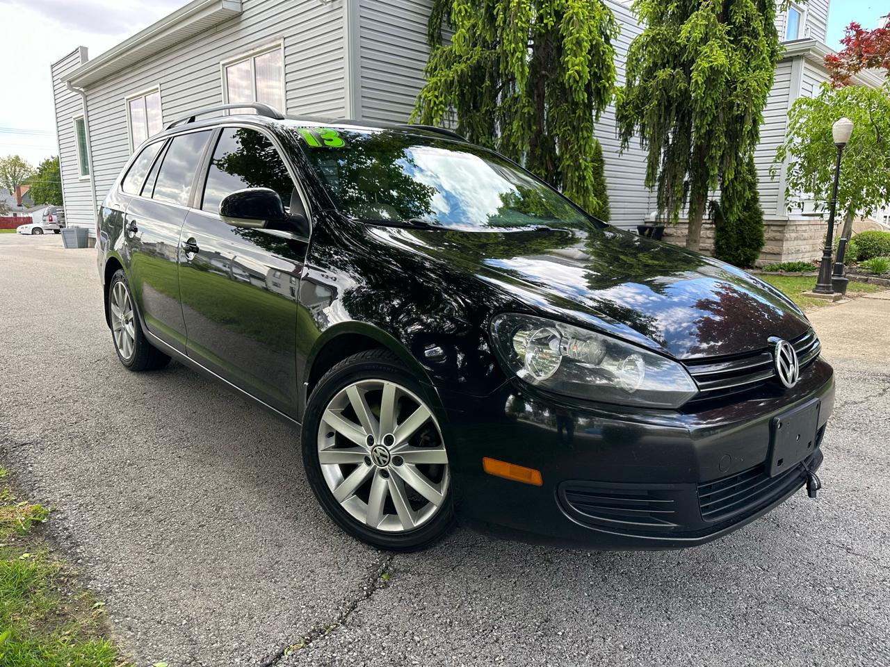 Volkswagen Jetta SportWagen 2.0L TDI 2013