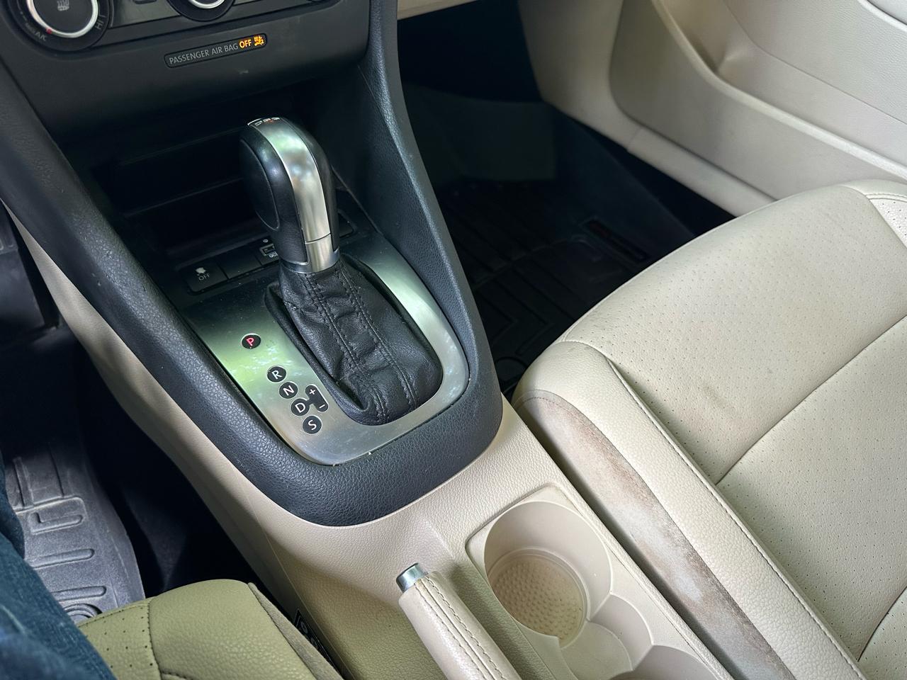 Volkswagen Jetta SportWagen 2.0L TDI 2013
