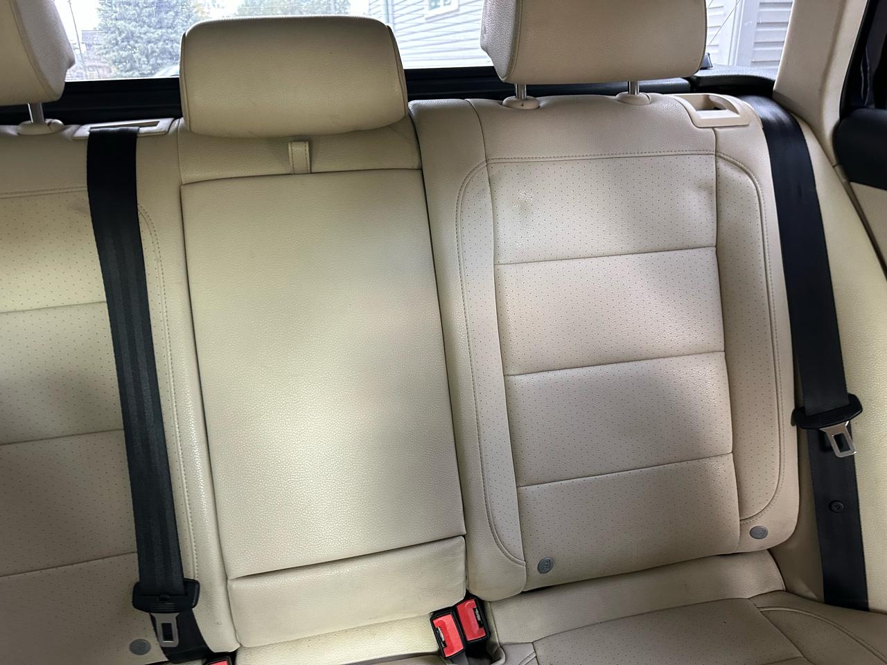 Volkswagen Jetta SportWagen 2.0L TDI 2013