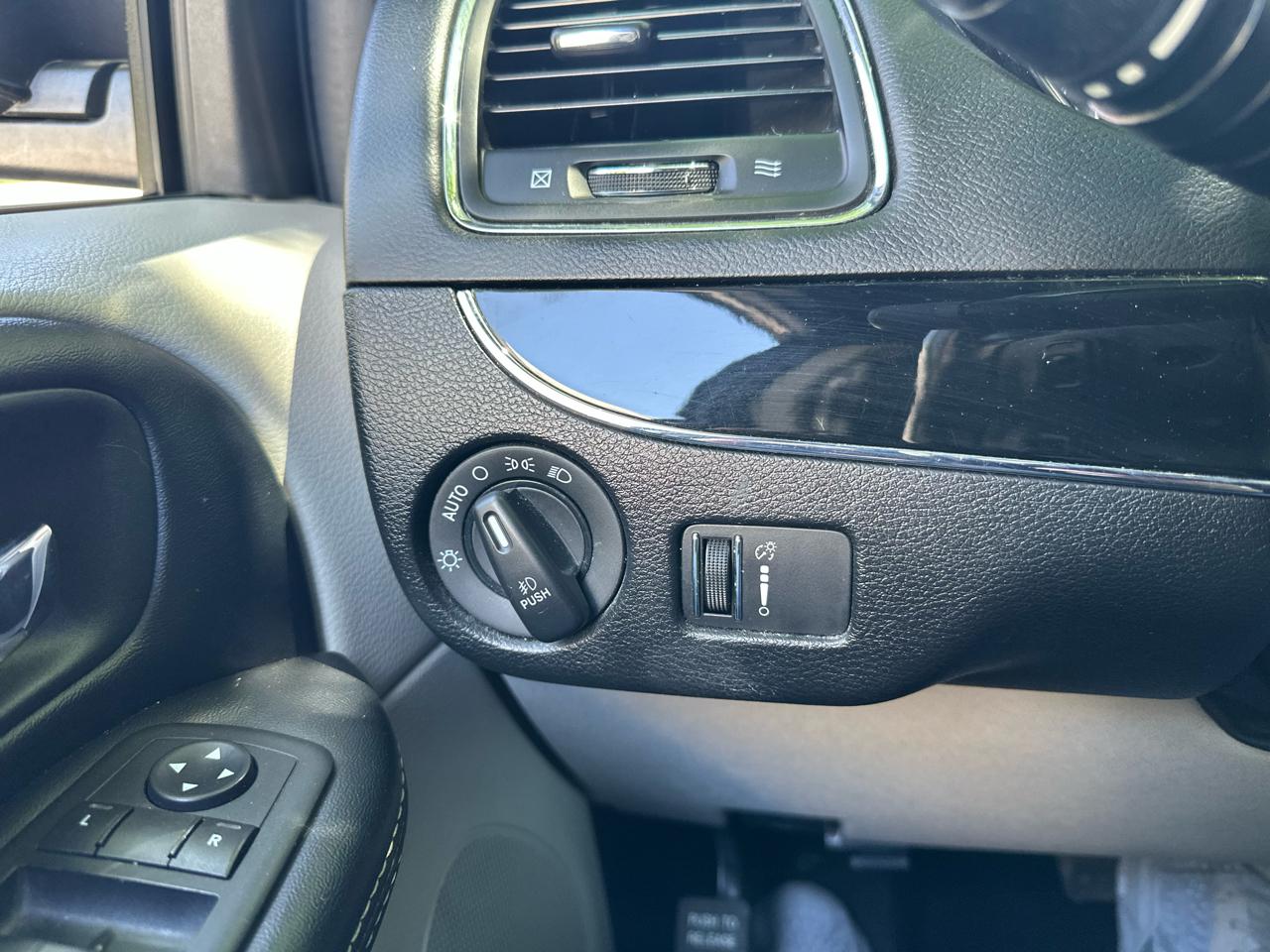 Dodge Grand Caravan SXT 2019