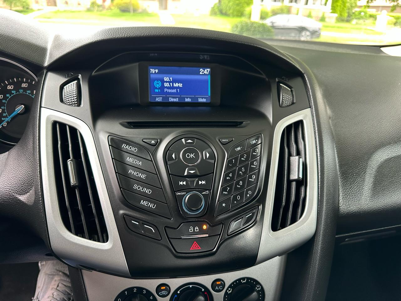 Ford Focus SE Hatch 2014