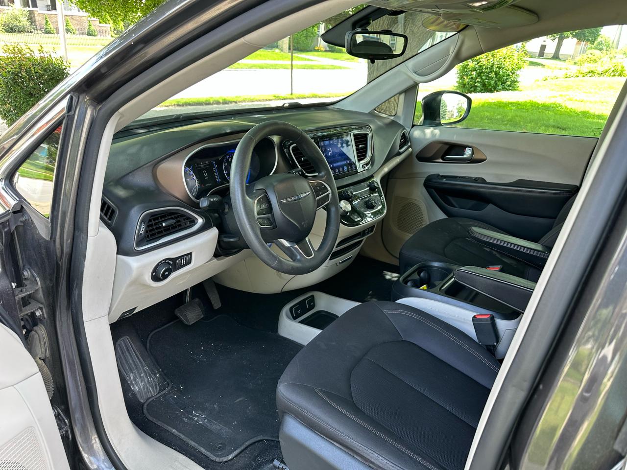 Chrysler Pacifica Touring-L 2017