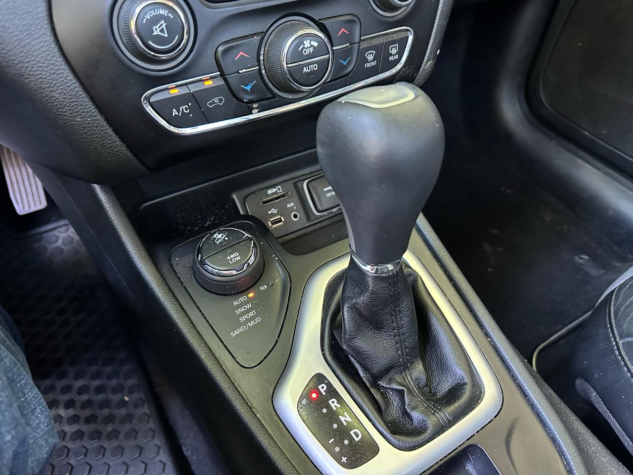 Jeep Cherokee Limited 4WD 2014