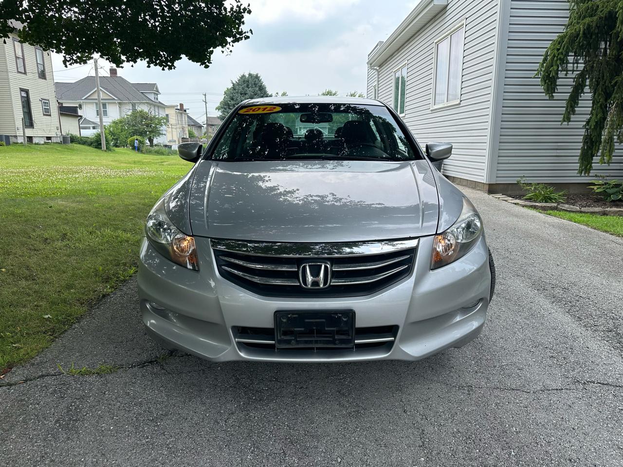 Honda Accord EX-L V6 Sedan AT 2012