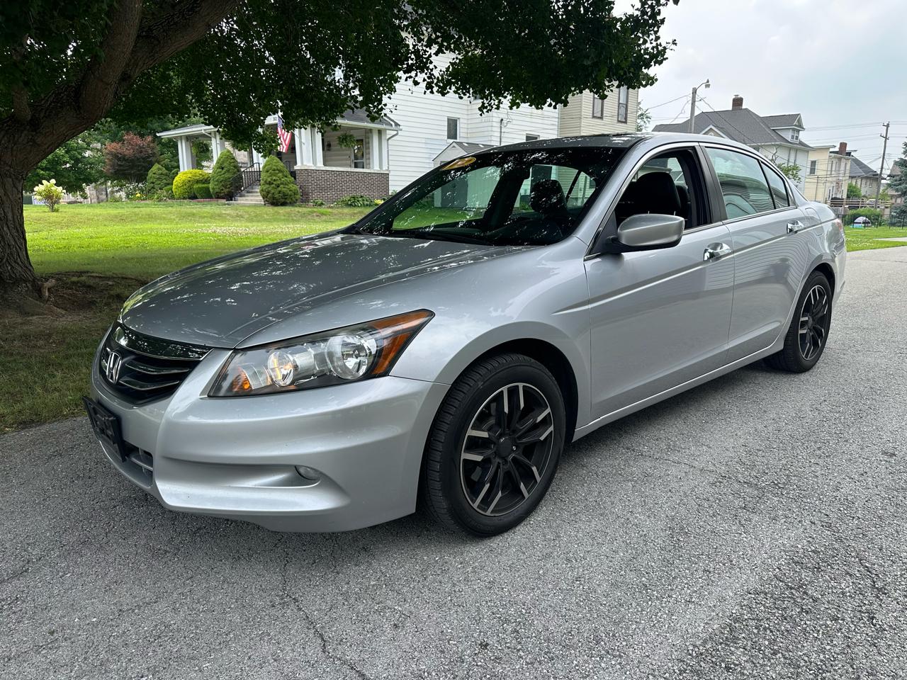 Honda Accord EX-L V6 Sedan AT 2012