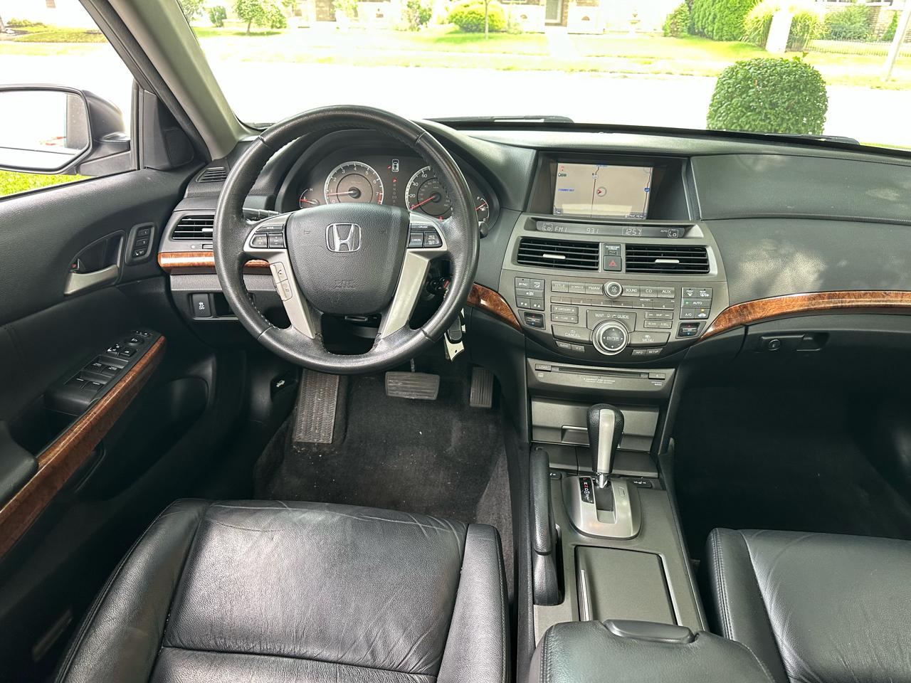 Honda Accord EX-L V6 Sedan AT 2012