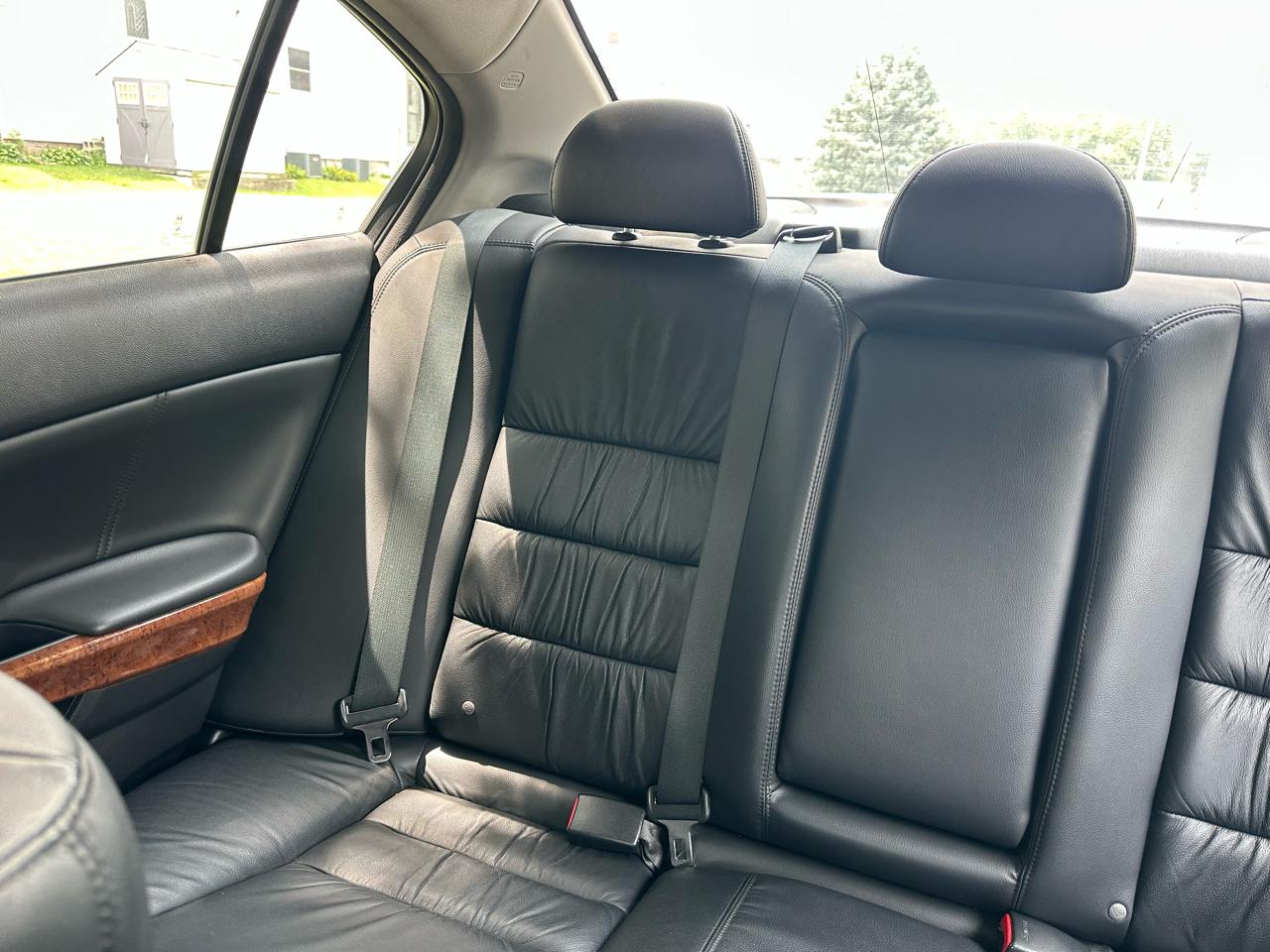 Honda Accord EX-L V6 Sedan AT 2012