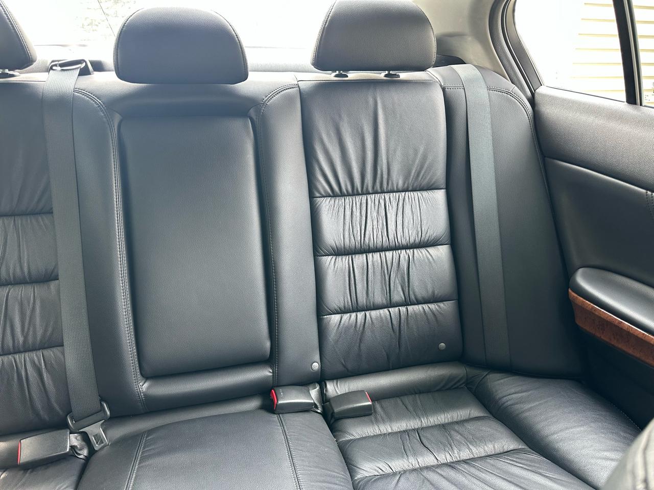 Honda Accord EX-L V6 Sedan AT 2012