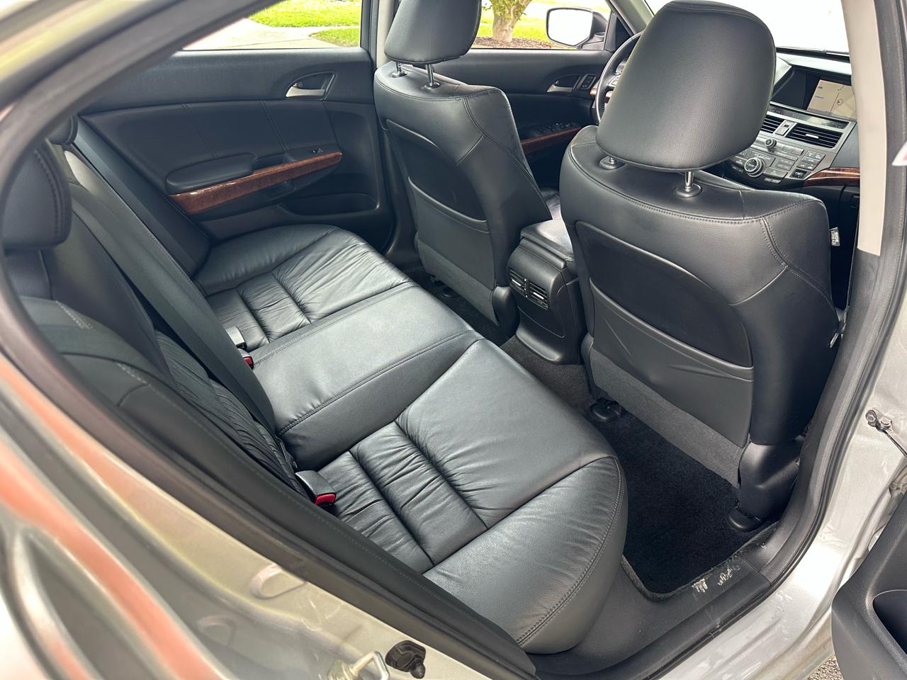 Honda Accord EX-L V6 Sedan AT 2012
