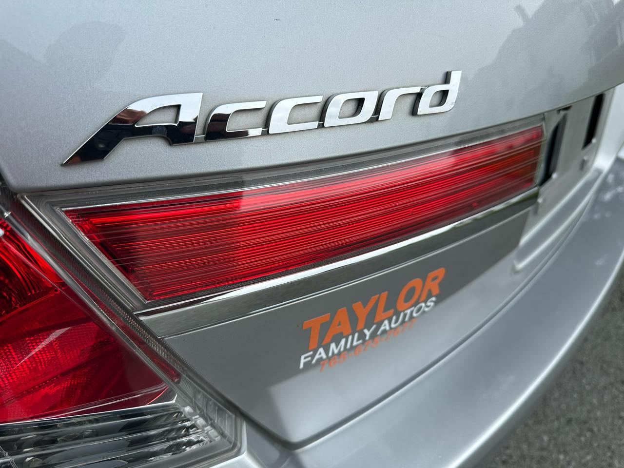 Honda Accord EX-L V6 Sedan AT 2012