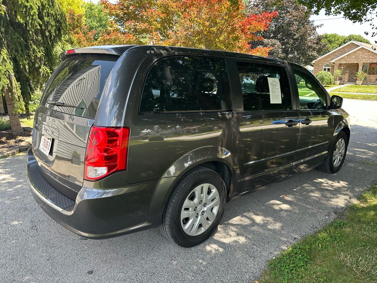 Dodge Grand Caravan SE 2015