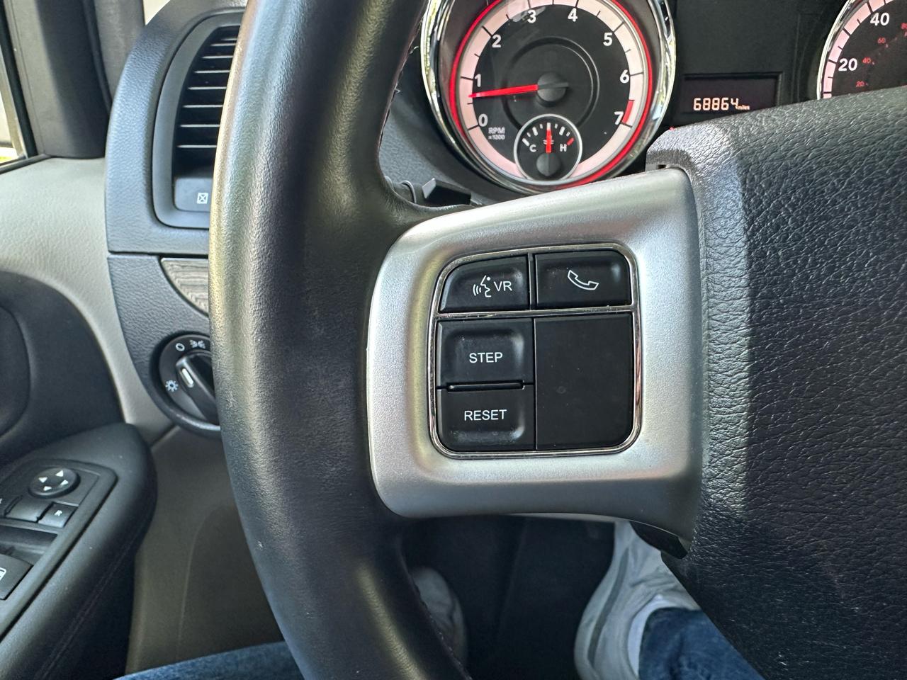 Dodge Grand Caravan SE 2015