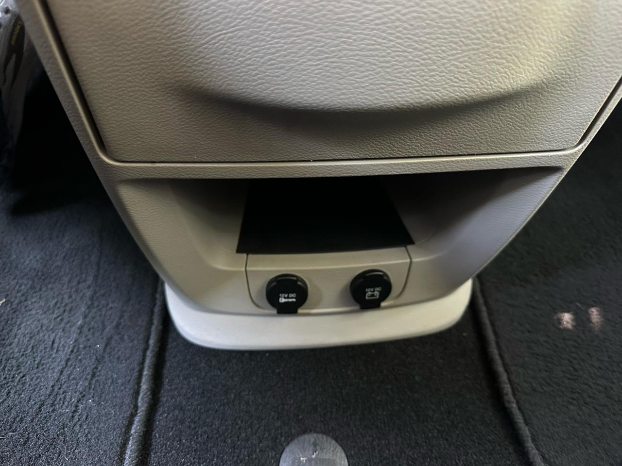 Dodge Grand Caravan SE 2015