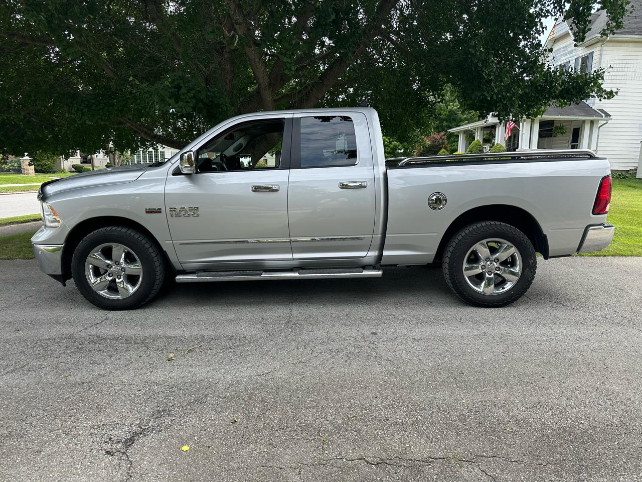 RAM 1500 Big Horn Quad Cab 4WD 2014