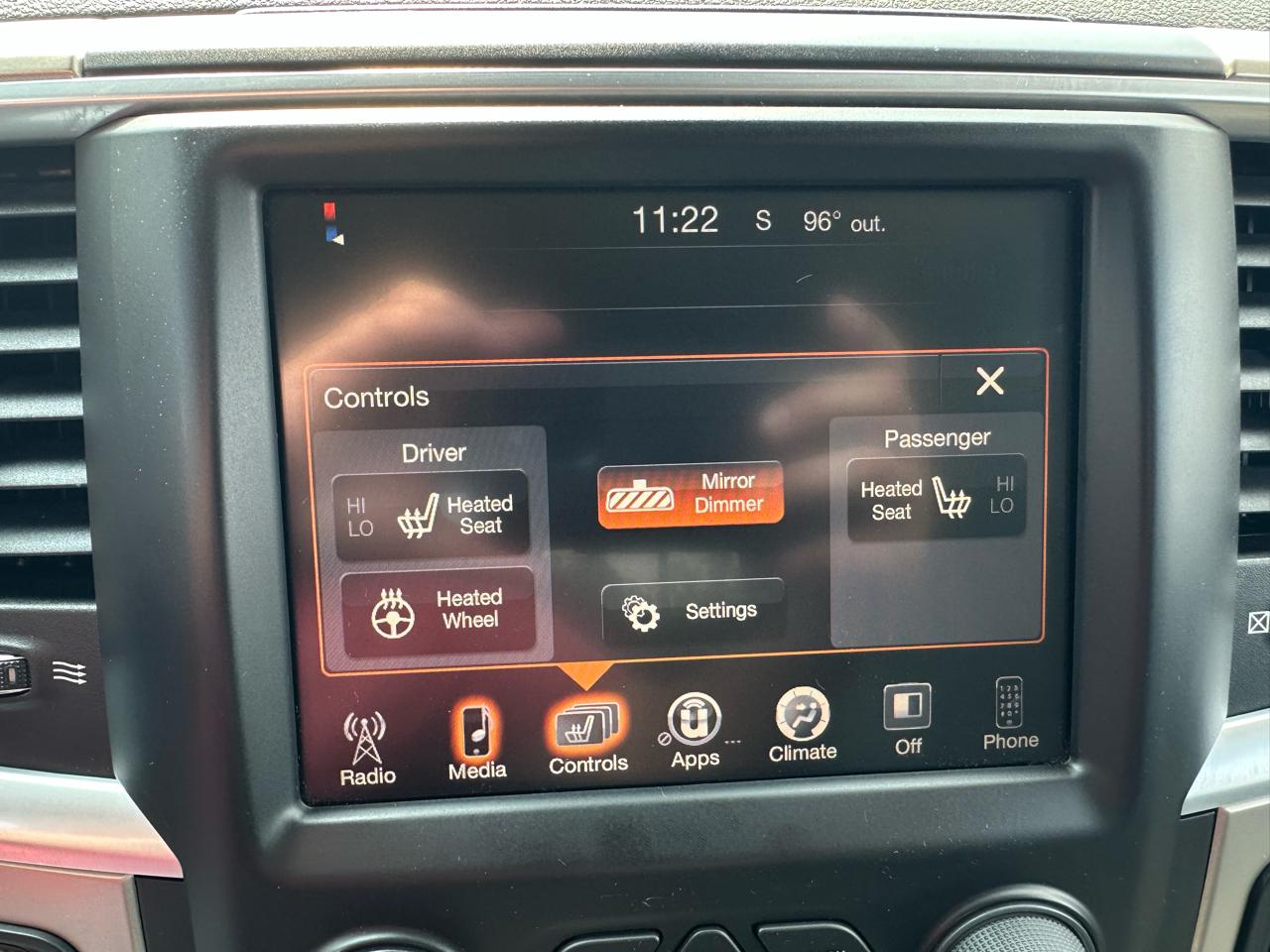 RAM 1500 Big Horn Quad Cab 4WD 2014