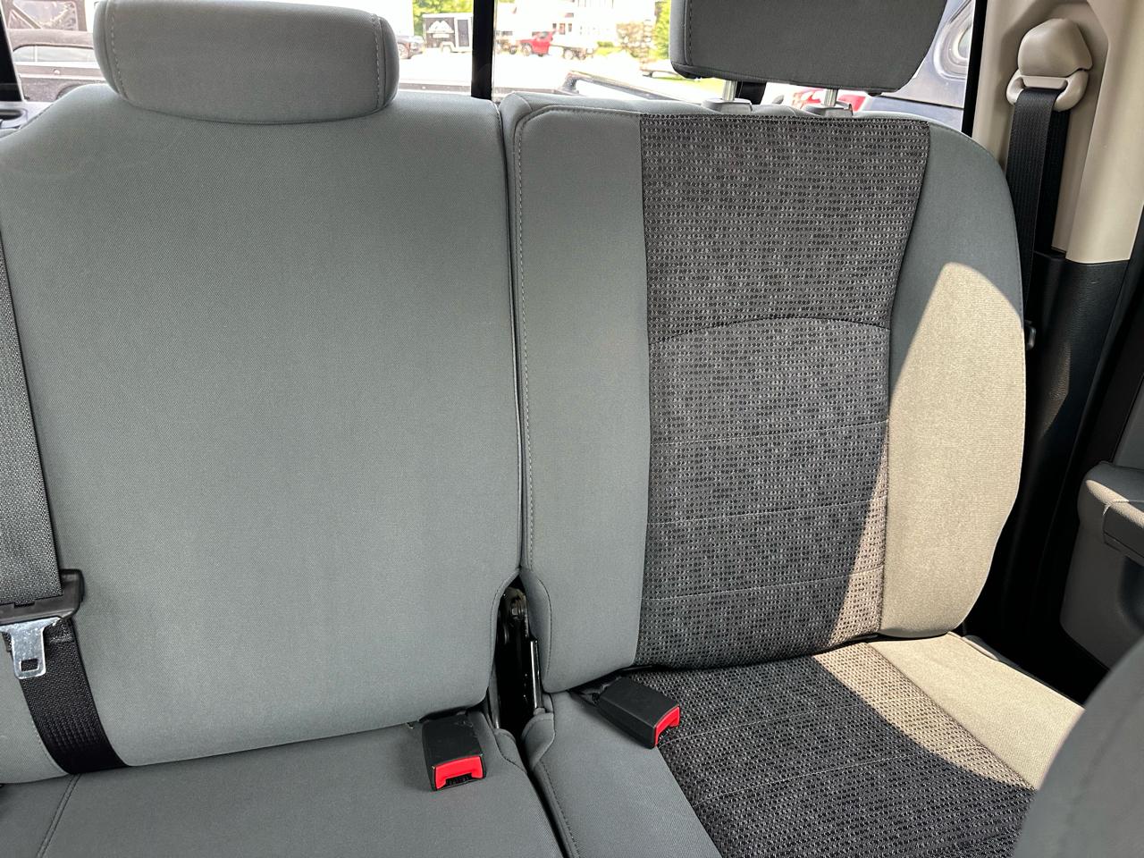 RAM 1500 Big Horn Quad Cab 4WD 2014