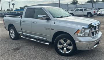 2014 RAM 1500 SLT Quad Cab 4WD